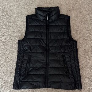 Lou & Grey Black Puffer Vest
